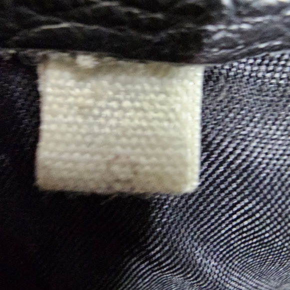 Vintage Emilio Dinara black leather pencil skirt 8 - Picture 10 of 10